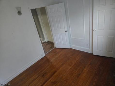 144 Mapes Avenue Newark NJ 07112