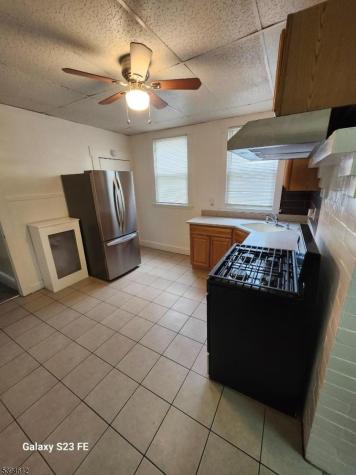 69 Seymour Avenue Newark NJ 07108