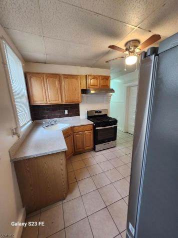 69 Seymour Avenue Newark NJ 07108