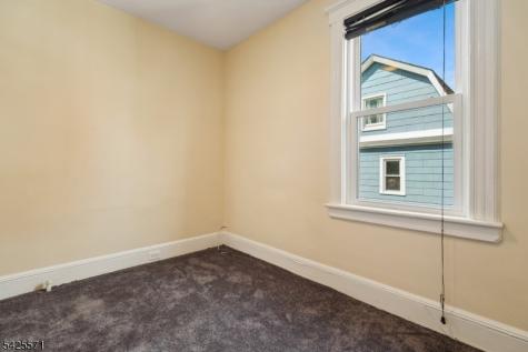 7 Beekman Street Bloomfield NJ 07003