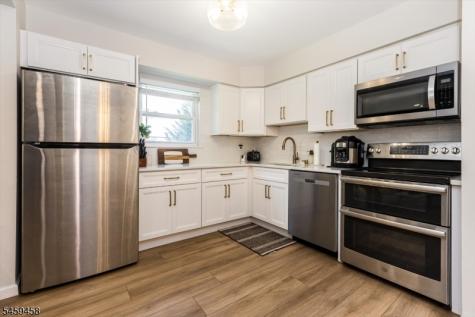 7 Van Vleck Street Montclair NJ 07042