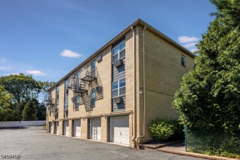 7 Van Vleck Street Montclair NJ 07042