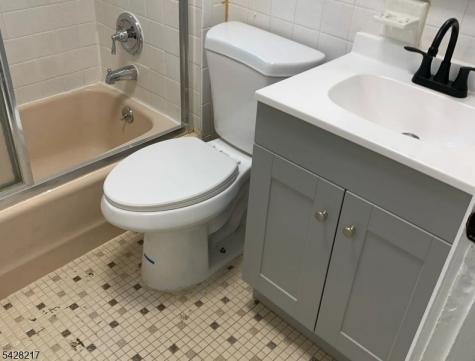 2144 Evans Street Rahway NJ 07065