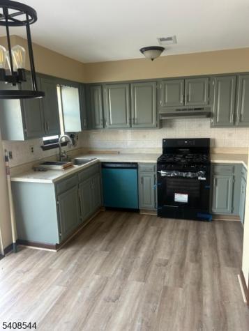 43 Parker Road Elizabeth NJ 07208