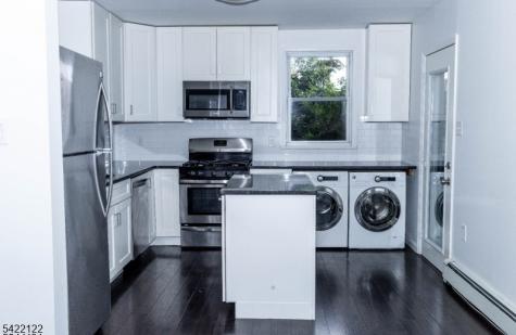 11 Lentz Avenue Newark NJ 07105