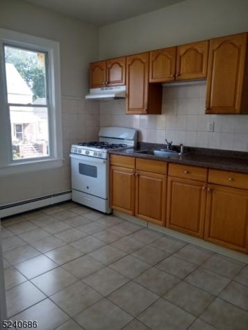 326 Field Place Hillside NJ 07205