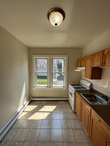 326 Field Place Hillside NJ 07205