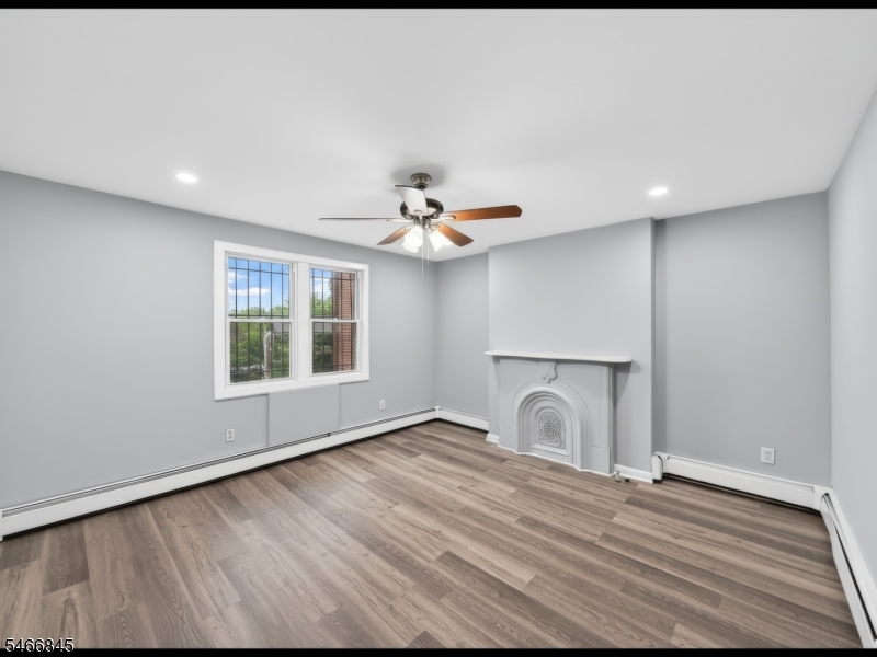 155 Lafayette Street Newark NJ 07105