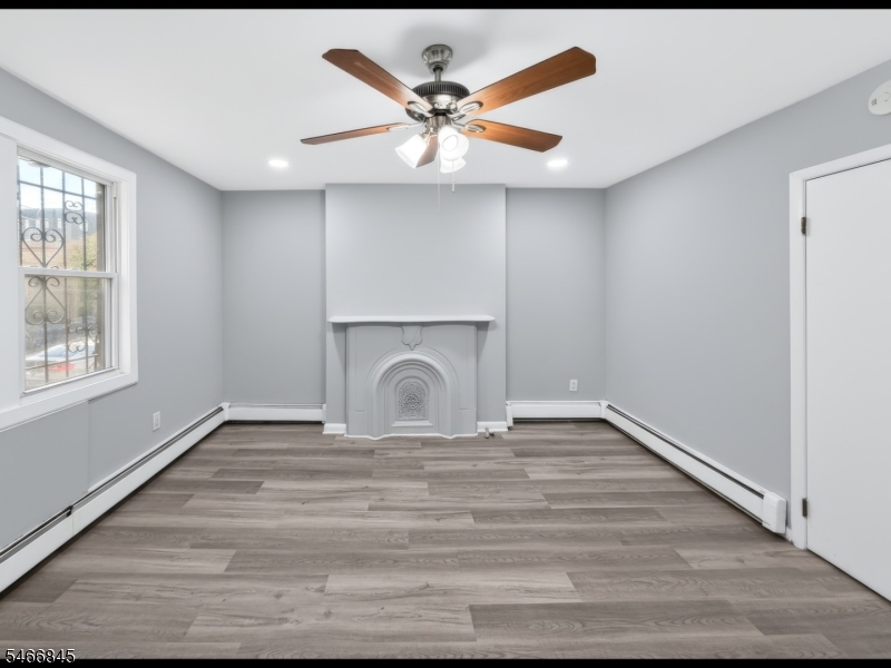 155 Lafayette Street Newark NJ 07105