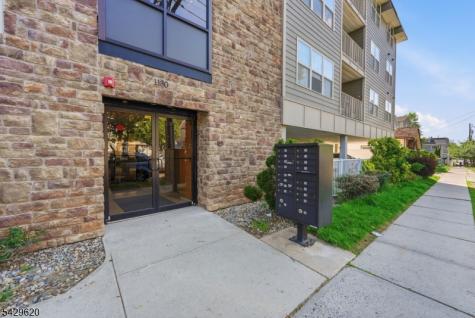 594 Jefferson Avenue Elizabeth NJ 07201