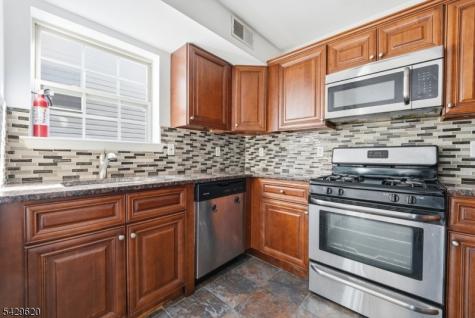 594 Jefferson Avenue Elizabeth NJ 07201