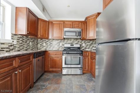 594 Jefferson Avenue Elizabeth NJ 07201