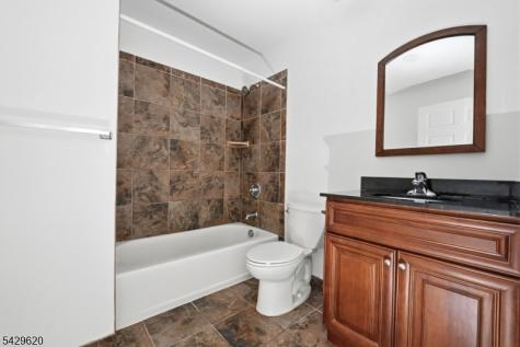 594 Jefferson Avenue Elizabeth NJ 07201