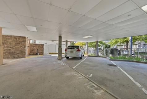 594 Jefferson Avenue Elizabeth NJ 07201