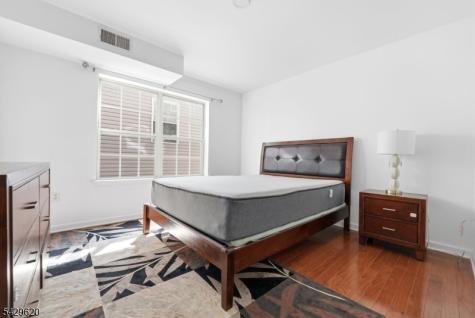 594 Jefferson Avenue Elizabeth NJ 07201