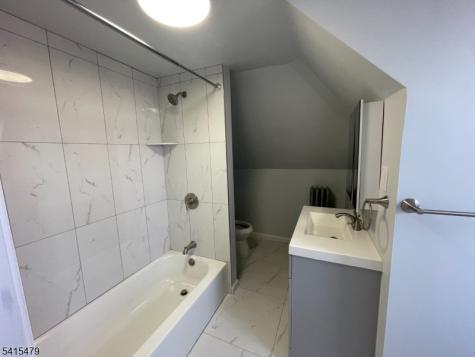 55 Treacy Avenue Newark NJ 07108