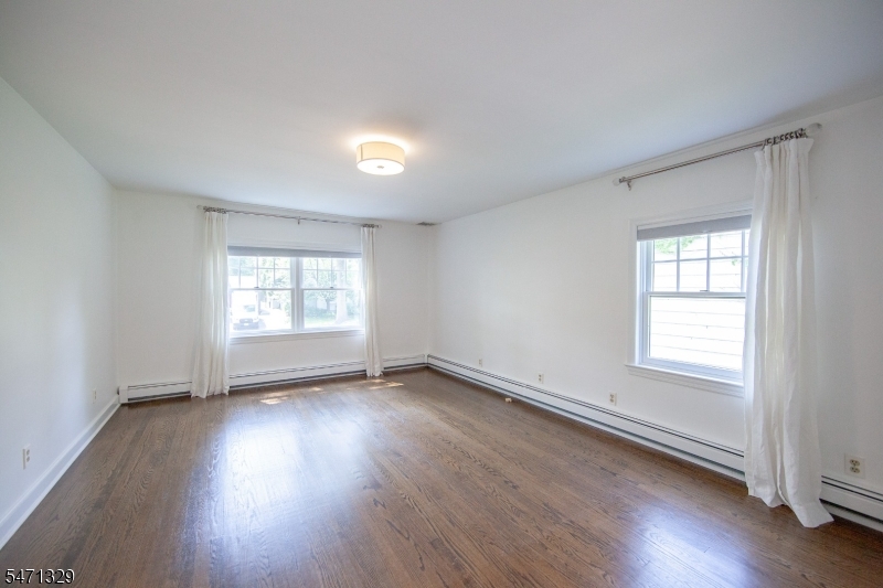 25 Marquette Road Montclair NJ 07043