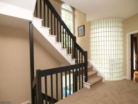 8 Raritan Pointe Lambertville NJ 08530