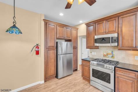 206 Highland Avenue Kearny NJ 07032