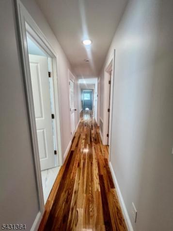 879 S 18th Newark NJ 07108