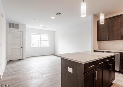 1025 Raritan Road Clark NJ 07066