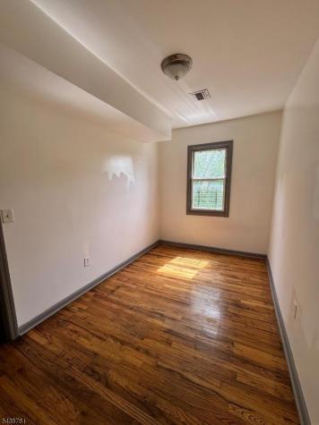 784 S. 19th Street Newark NJ 07103