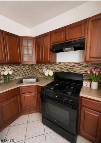 784 S. 19th Street Newark NJ 07103