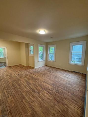 149 Scheerer Avenue Newark NJ 07112