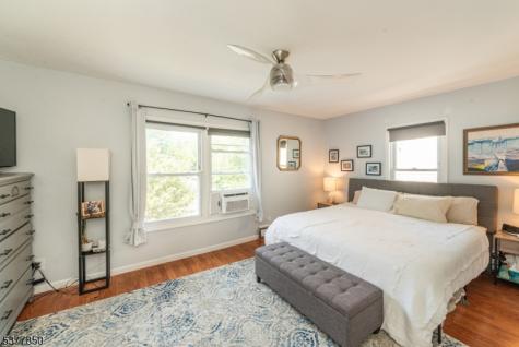 69 Forest Street Montclair NJ 07042