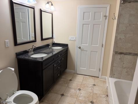 54 Chestnut Avenue Park Ridge NJ 07656