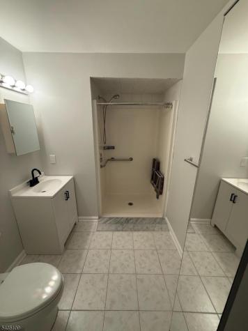 901 Stuyvesant - Unit 110 Union NJ 07083