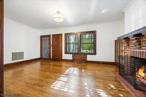 44 Walnut Crescent Montclair NJ 07042