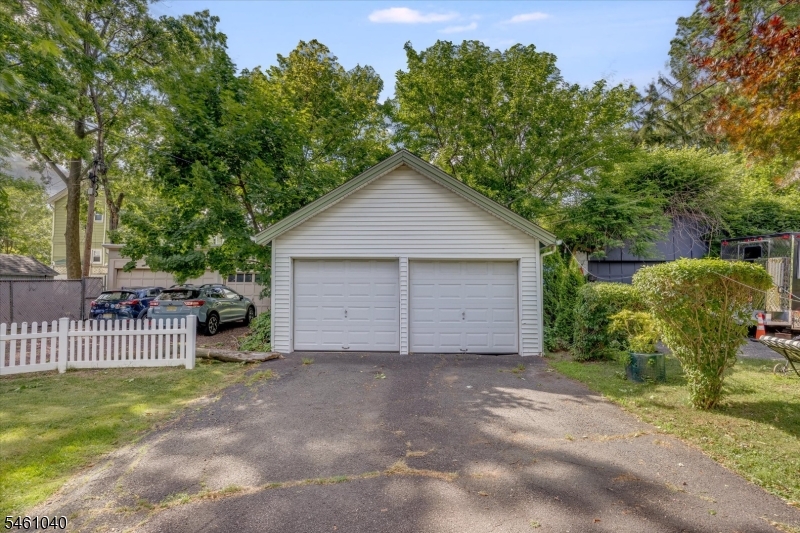 44 Walnut Crescent Montclair NJ 07042