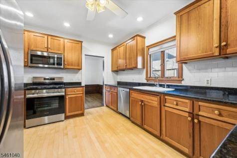 44 Walnut Crescent Montclair NJ 07042