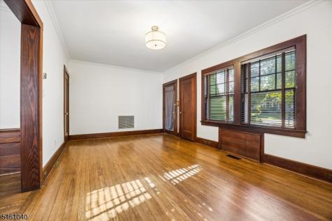 44 Walnut Crescent Montclair NJ 07042