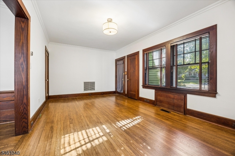 44 Walnut Crescent Montclair NJ 07042