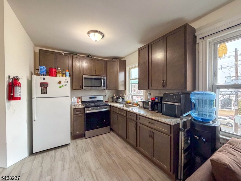 540 Jersey Avenue Elizabeth NJ 07202