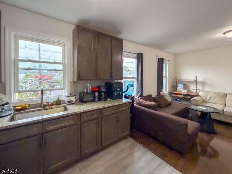 540 Jersey Avenue Elizabeth NJ 07202