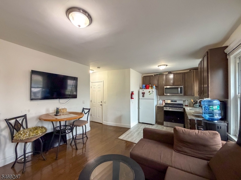 540 Jersey Avenue Elizabeth NJ 07202