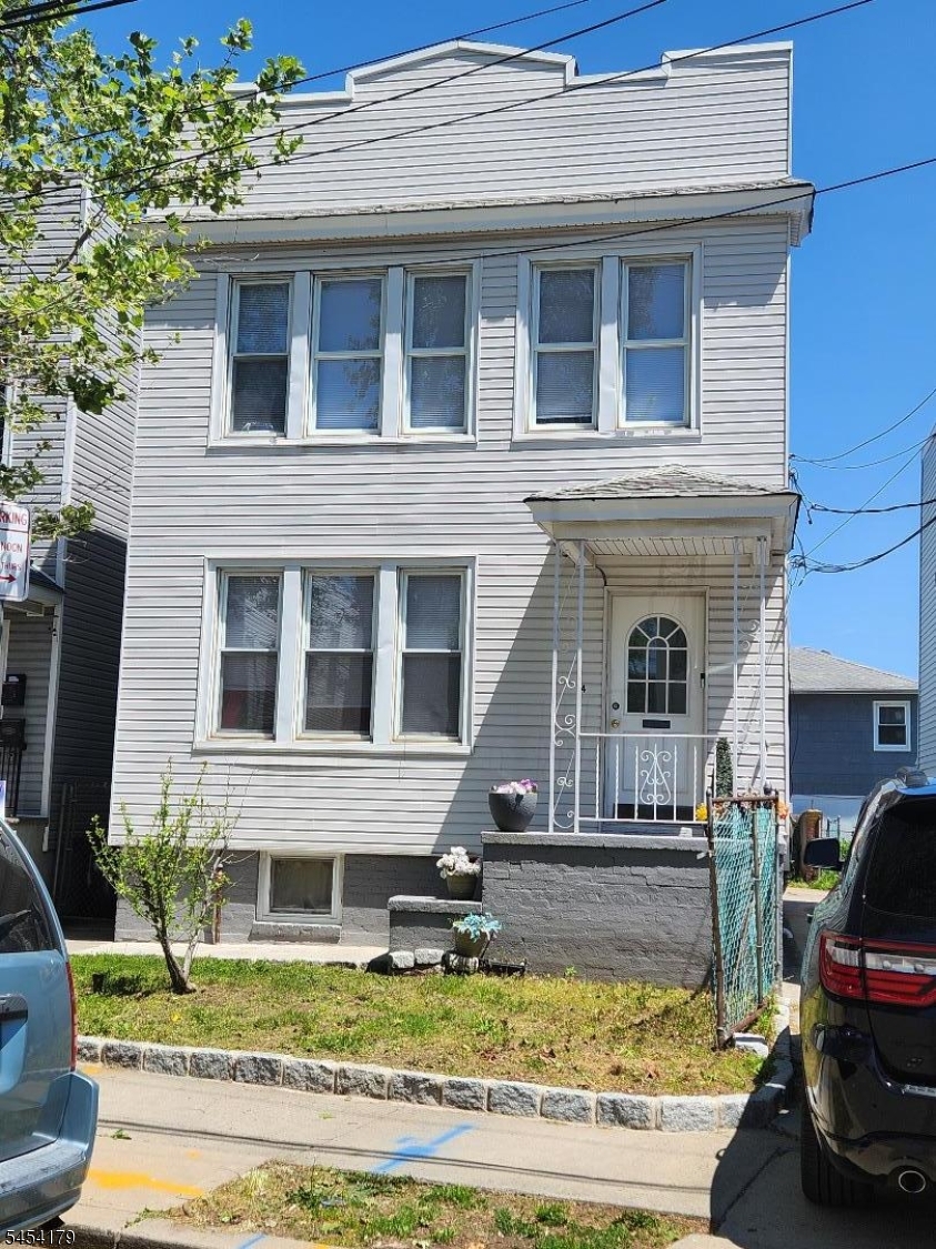 14 E Bidwell Avenue Jersey City NJ 07305