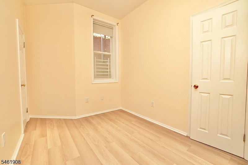 68 James Street Newark NJ 07102