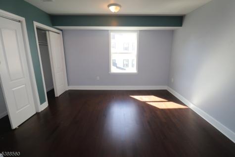 73 Franklin Terrace Irvington NJ 07111