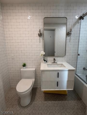 9 Crestview Court Montclair NJ 07042