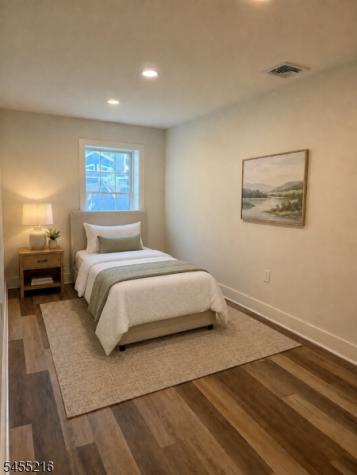 9 Crestview Court Montclair NJ 07042