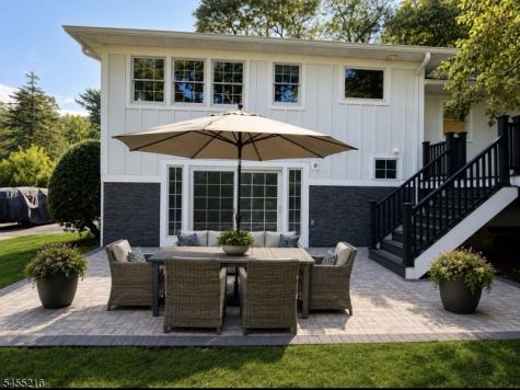 9 Crestview Court Montclair NJ 07042