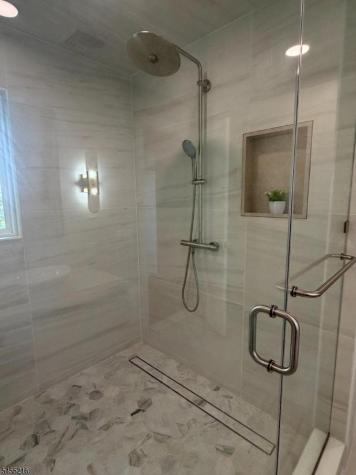 9 Crestview Court Montclair NJ 07042