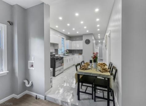39 Brookdale Avenue Newark NJ 07106