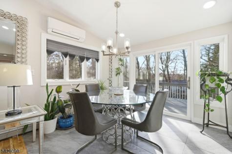 6 Ramsay Road West Milford NJ 07421