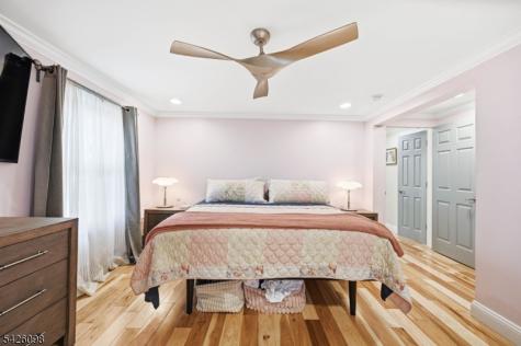 6 Ramsay Road West Milford NJ 07421