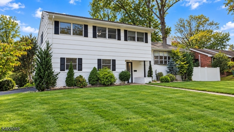 511 Gallows Hill Road Cranford NJ 07016